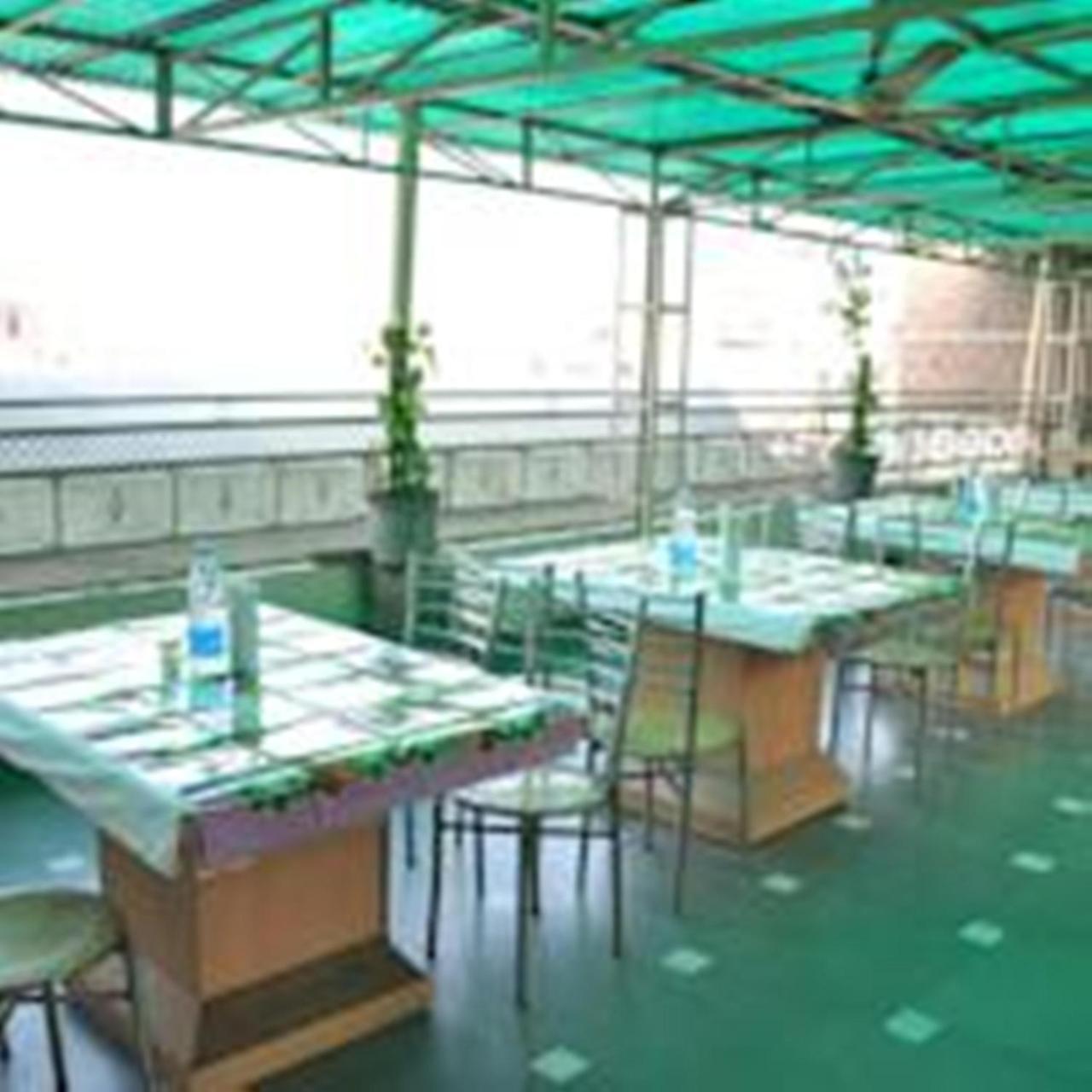 Hotel O Mahipalpur Inn Ню Делхи Екстериор снимка