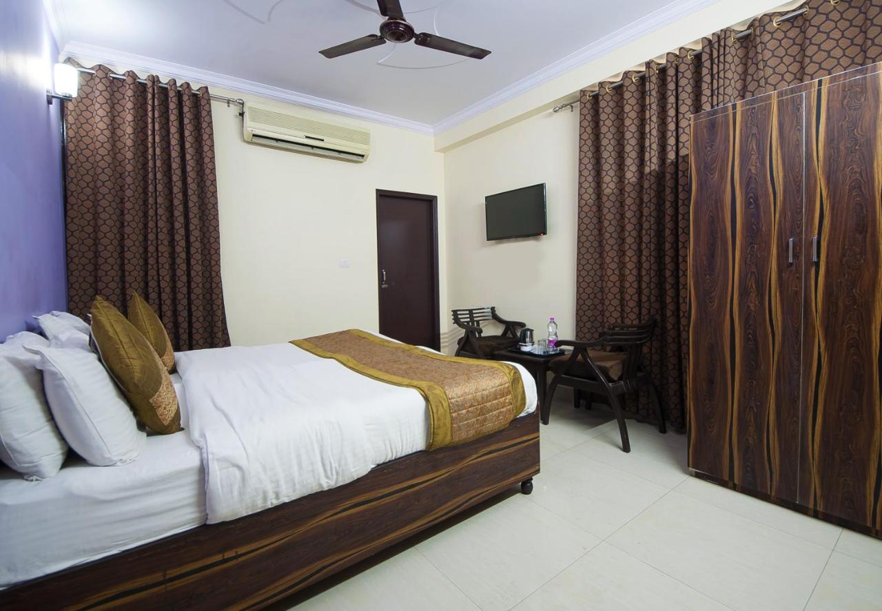 Hotel O Mahipalpur Inn Ню Делхи Екстериор снимка