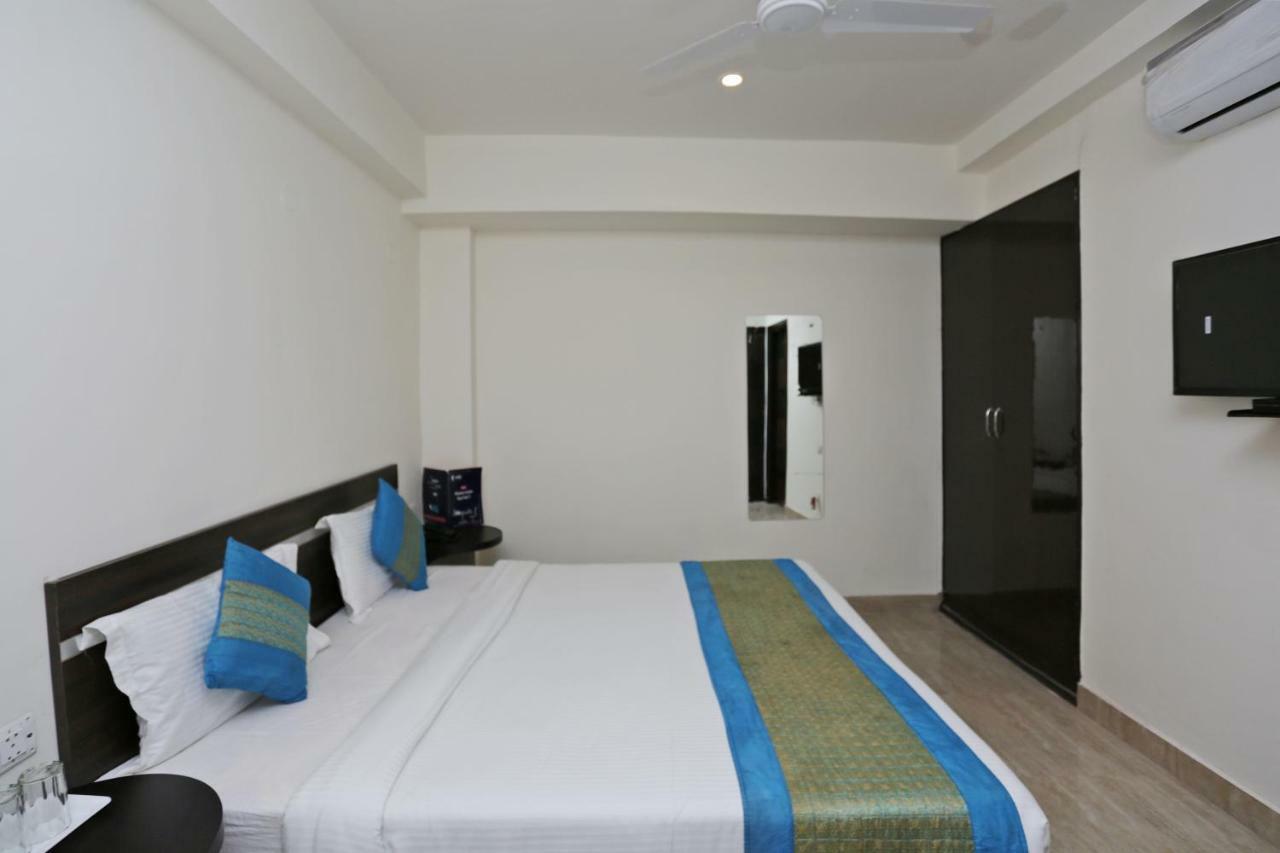 Hotel O Mahipalpur Inn Ню Делхи Екстериор снимка